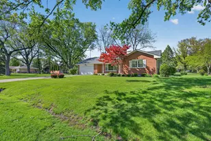 2275 Garden Rd, Aurora, IL 60506 - Photo 30