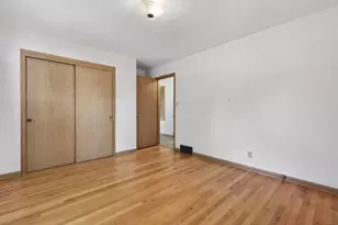 2275 Garden Rd, Aurora, IL 60506 - Photo 20