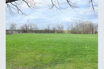 441 S McLean Boulevard, Elgin, IL 60123 - Photo 2