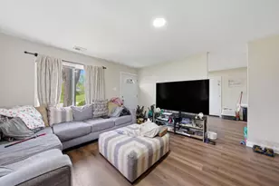 612 Brookline Ave, Chicago Heights, IL 60411 - Photo 6