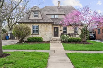 397 S Holly Avenue, Elmhurst, IL 60126 - Photo 1