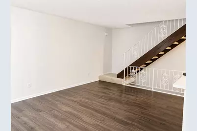 1320 Inverrary Lane #1320, Deerfield, IL 60015 - Photo 4