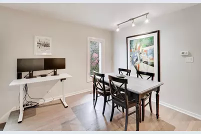 1050 W Webster Avenue #2W, Chicago, IL 60614 - Photo 8