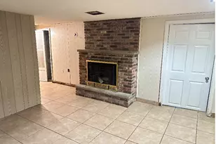 3224 Elisha Ave, Zion, IL 60099 - Photo 10