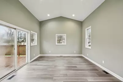 402 Lily Lane, Lakemoor, IL 60051 - Photo 12