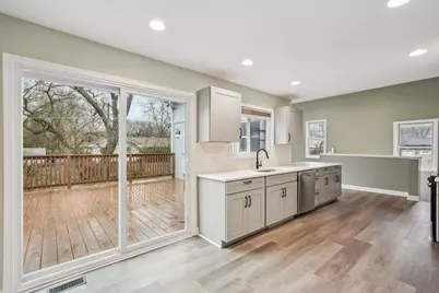 402 Lily Lane, Lakemoor, IL 60051 - Photo 16