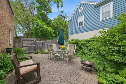 3042 Isabella Street, Evanston, IL 60201 - Photo 26