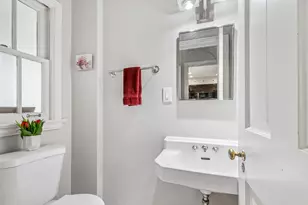 3042 Isabella St, Evanston, IL 60201 - Photo 12