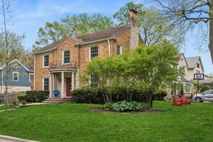 3042 Isabella St, Evanston, IL 60201 - Photo 2