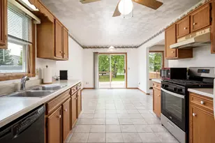 4812 Pine-Al Dr, Machesney Park, IL 61115 - Photo 10