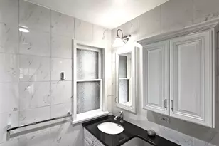 410 N Raynor Ave, Joliet, IL 60435 - Photo 18