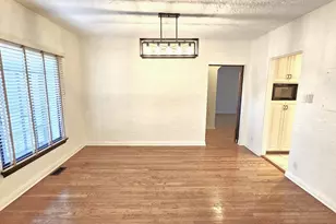 410 N Raynor Ave, Joliet, IL 60435 - Photo 26