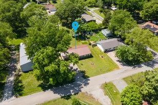 209 N West St, Earlville, IL 62932 - Photo 46