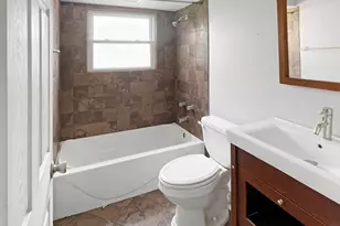 104 Stoneham Ct, Bolingbrook, IL 60440 - Photo 14