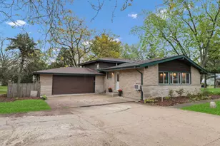 2N629 Jefferson St, West Chicago, IL 60185 - Photo 4