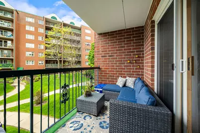 8560 W Foster Avenue #203, Norridge, IL 60706 - Photo 18