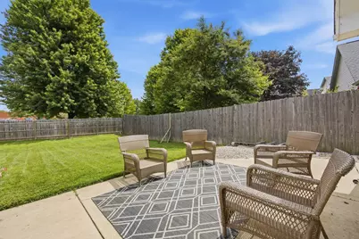 2096 Edinburgh Lane, Aurora, IL 60504 - Photo 22