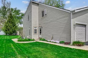 27W032 Cooley Ave, Winfield, IL 60190 - Photo 1