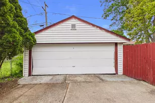 2308 Stratford Ave, Westchester, IL 60154 - Photo 20