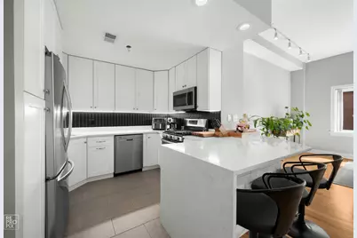 3325 N Lincoln Avenue #302, Chicago, IL 60657 - Photo 4