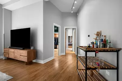 3325 N Lincoln Avenue #302, Chicago, IL 60657 - Photo 16