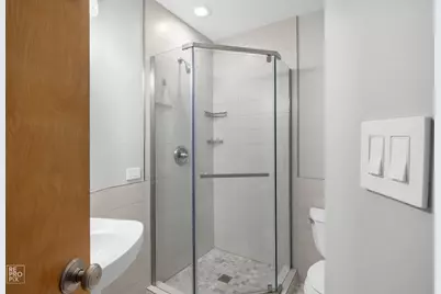 3325 N Lincoln Avenue #302, Chicago, IL 60657 - Photo 30