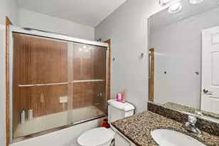 5507 Cambridge Way, Hanover Park, IL 60133 - Photo 26