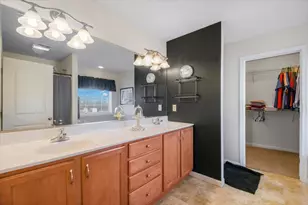 705 Bergamot St, Savoy, IL 61874 - Photo 12