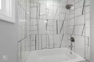 7616 S 78th Ave, Bridgeview, IL 60455 - Photo 8