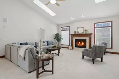 27018 Glynns Creek Court, Eldridge, IA 52748 - Photo 4