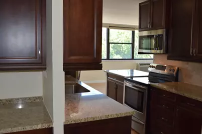 2700 N Hampden Court #6B, Chicago, IL 60614 - Photo 6