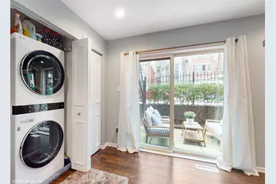 1523 W Henderson Street #E, Chicago, IL 60657 - Photo 22