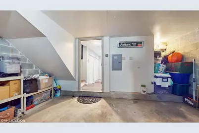 1523 W Henderson Street #E, Chicago, IL 60657 - Photo 26