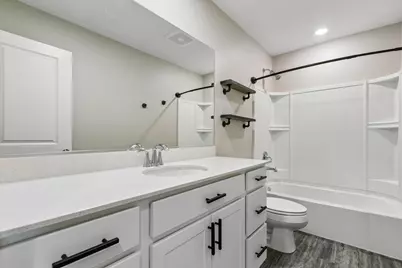 2370 Southwind Boulevard, South Elgin, IL 60177 - Photo 14