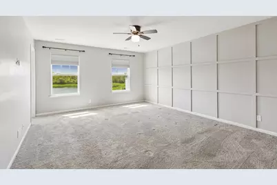 2370 Southwind Boulevard, South Elgin, IL 60177 - Photo 10