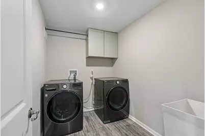 2370 Southwind Boulevard, South Elgin, IL 60177 - Photo 18
