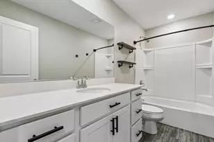 2370 Southwind Blvd, South Elgin, IL 60177 - Photo 16