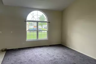 437 S Orchard Dr, Bolingbrook, IL 60440 - Photo 2