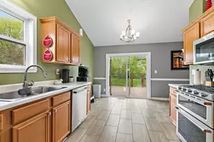 7081 Mullinshire Way, Machesney Park, IL 61115 - Photo 8