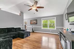 7081 Mullinshire Way, Machesney Park, IL 61115 - Photo 4