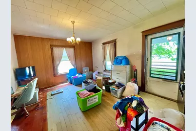 521 S Central Street, Gilman, IL 60938 - Photo 4