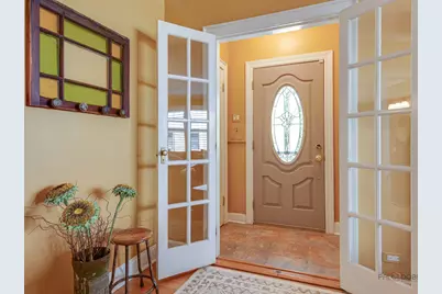 805 S Mitchell Avenue, Arlington Heights, IL 60005 - Photo 4