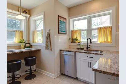 805 S Mitchell Avenue, Arlington Heights, IL 60005 - Photo 14