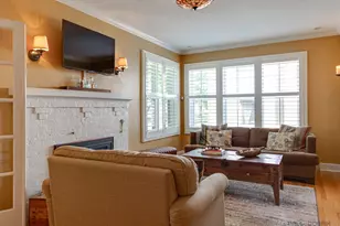 805 S Mitchell Ave, Arlington Heights, IL 60005 - Photo 6