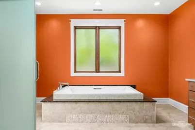 10S060 Clarendon Hills Road, Willowbrook, IL 60527 - Photo 24