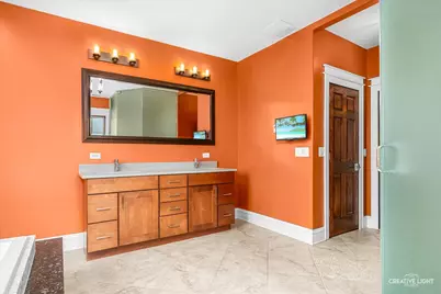10S060 Clarendon Hills Road, Willowbrook, IL 60527 - Photo 26