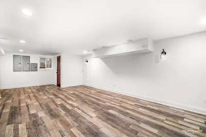 10S060 Clarendon Hills Road, Willowbrook, IL 60527 - Photo 36
