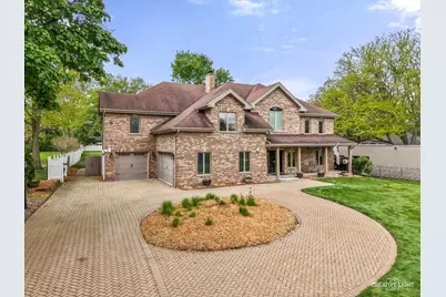 10S060 Clarendon Hills Road, Willowbrook, IL 60527 - Photo 4