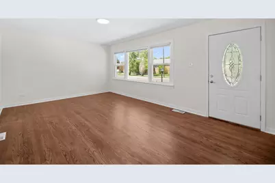 6207 W Eastwood Avenue, Chicago, IL 60630 - Photo 4