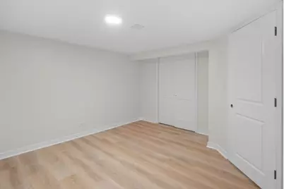 6207 W Eastwood Avenue, Chicago, IL 60630 - Photo 14